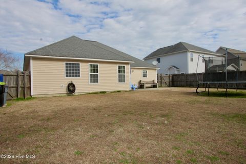 Tiny photo for 707 Appling Court, Jacksonville, NC 28546 (MLS # 100550736)