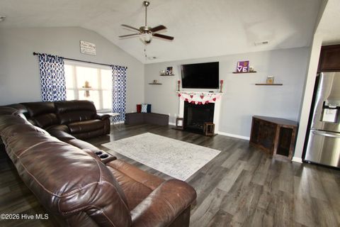 Tiny photo for 707 Appling Court, Jacksonville, NC 28546 (MLS # 100550736)