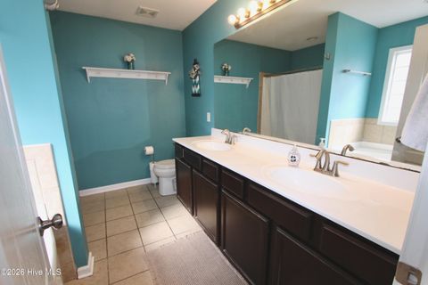 Tiny photo for 707 Appling Court, Jacksonville, NC 28546 (MLS # 100550736)