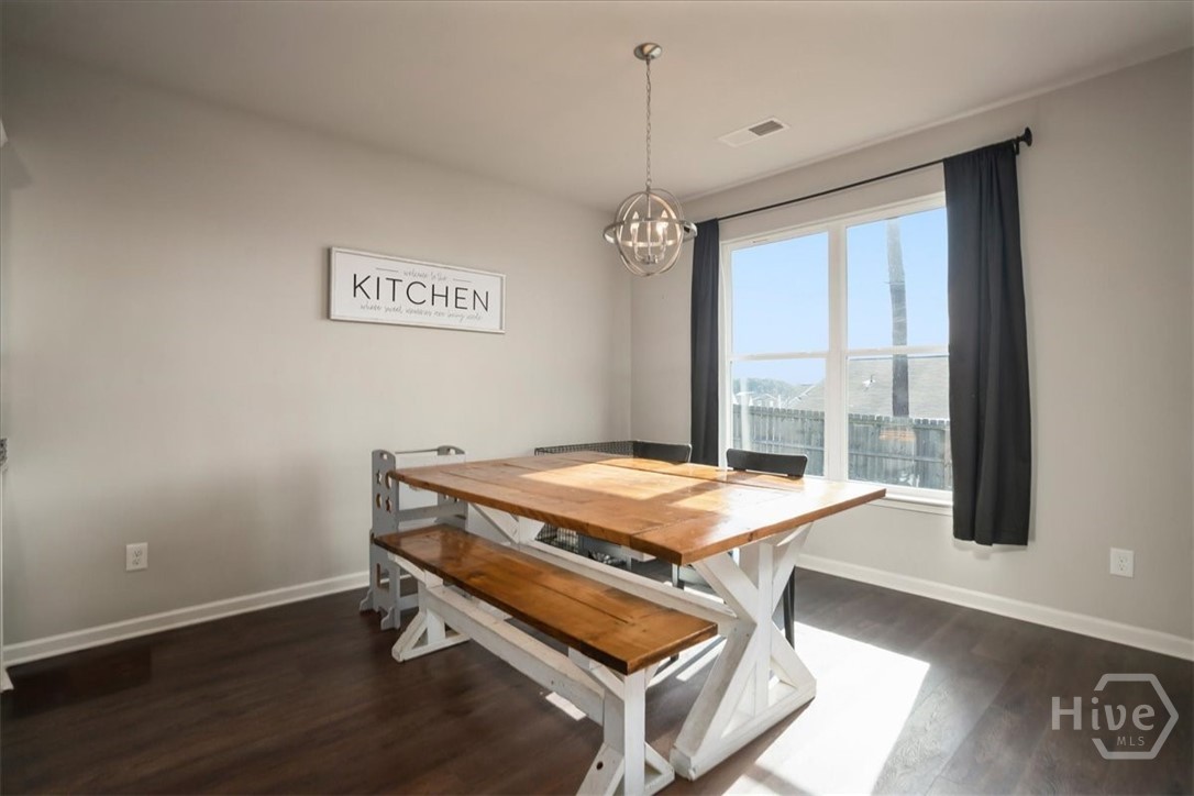 1978 Waterside Circle