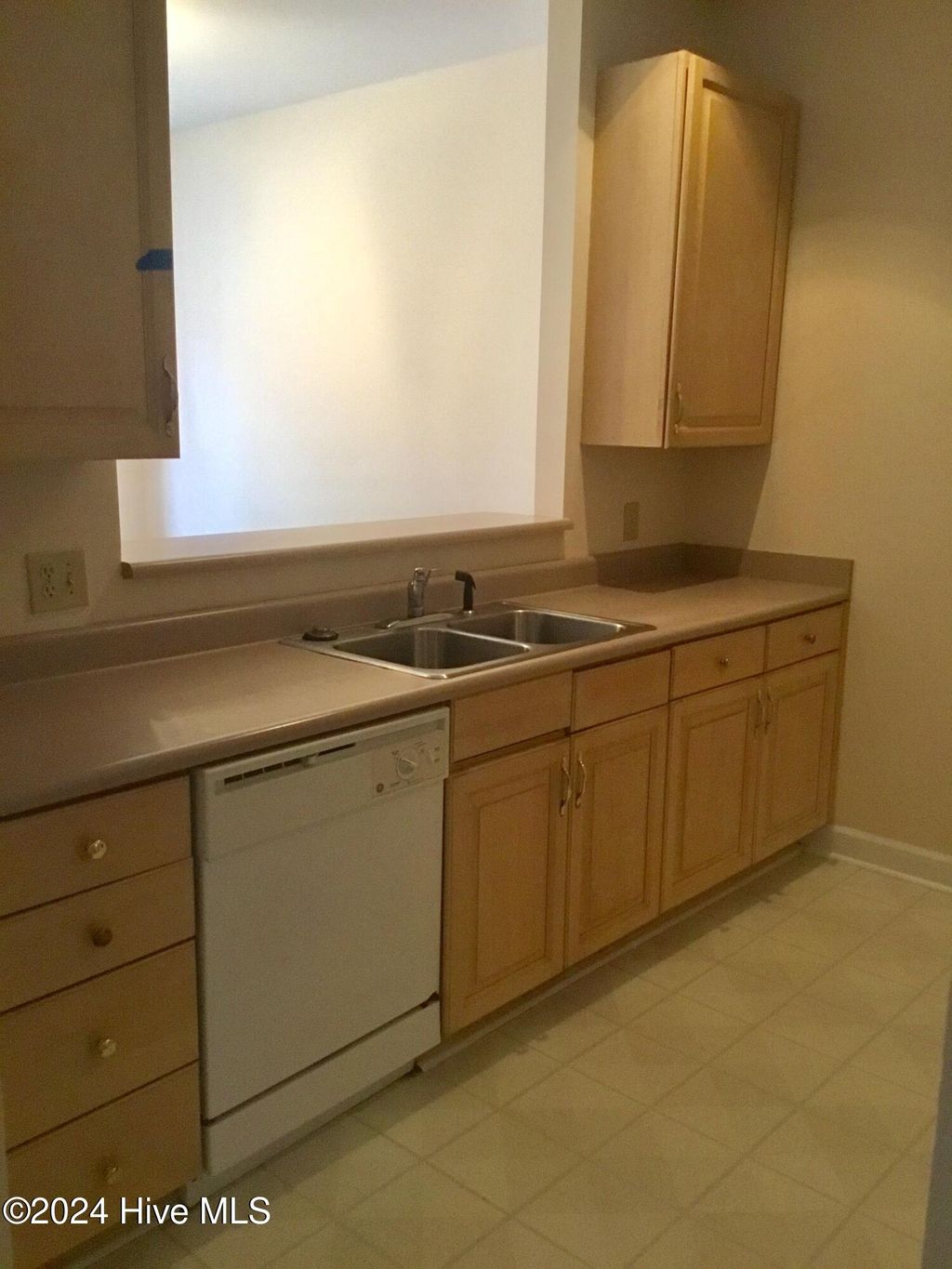 Photo of 5813 Wrightsville Avenue #Apt 122, Wilmington, NC 28403 (MLS # 100550478)