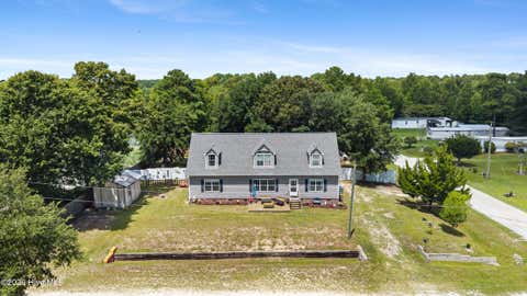 Homes For Sale - 500 Bishop Drive<br/> Hampstead, NC 28443