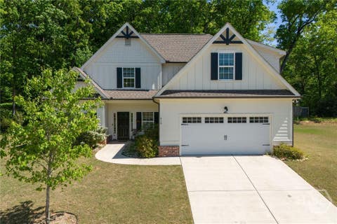 Homes For Sale - 210 Solihull Lane<br/> Clarke County, Athens, GA 30605