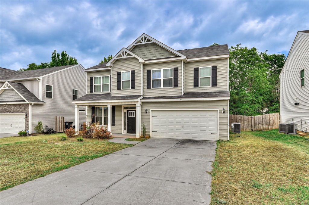 Photo of 142 Copperfield Drive, Trenton, SC 29847 (MLS # 555420)