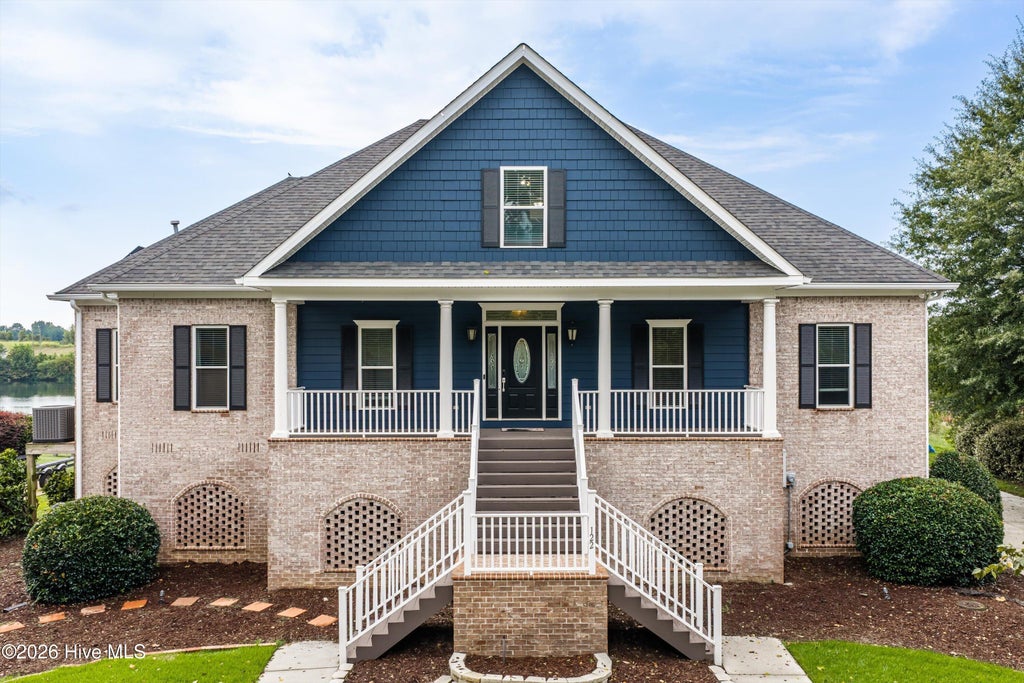 Photo of 122 Altamaha Dr Drive, North Augusta, SC 29841 (MLS # 100607344)