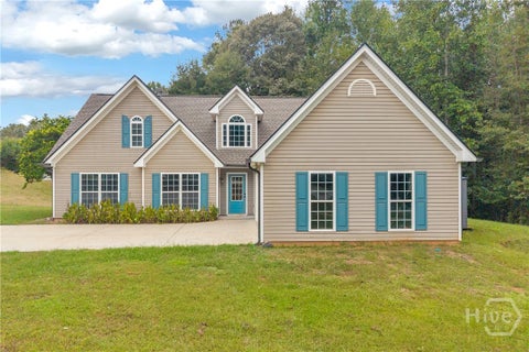 Photo of 22 Maple Leaf Court, Hoschton, GA 30548 (MLS # CL366681)