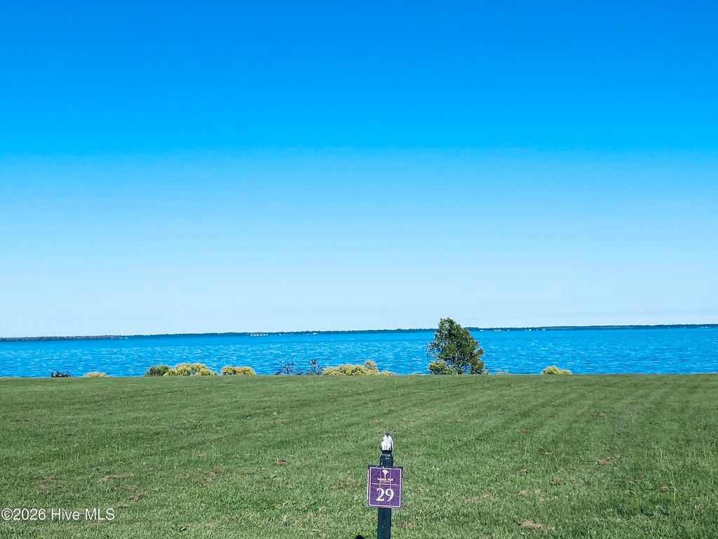 Photo of 118 Kingsview Court, Merry Hill, NC 27957 (MLS # 100549488)