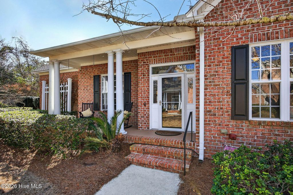 Photo of 1604 Goose Landing Circle, Wilmington, NC 28403 (MLS # 100554717)