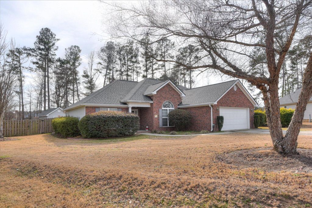 Photo of 1243 Pinnacle Drive, Grovetown, GA 30813 (MLS # 552059)