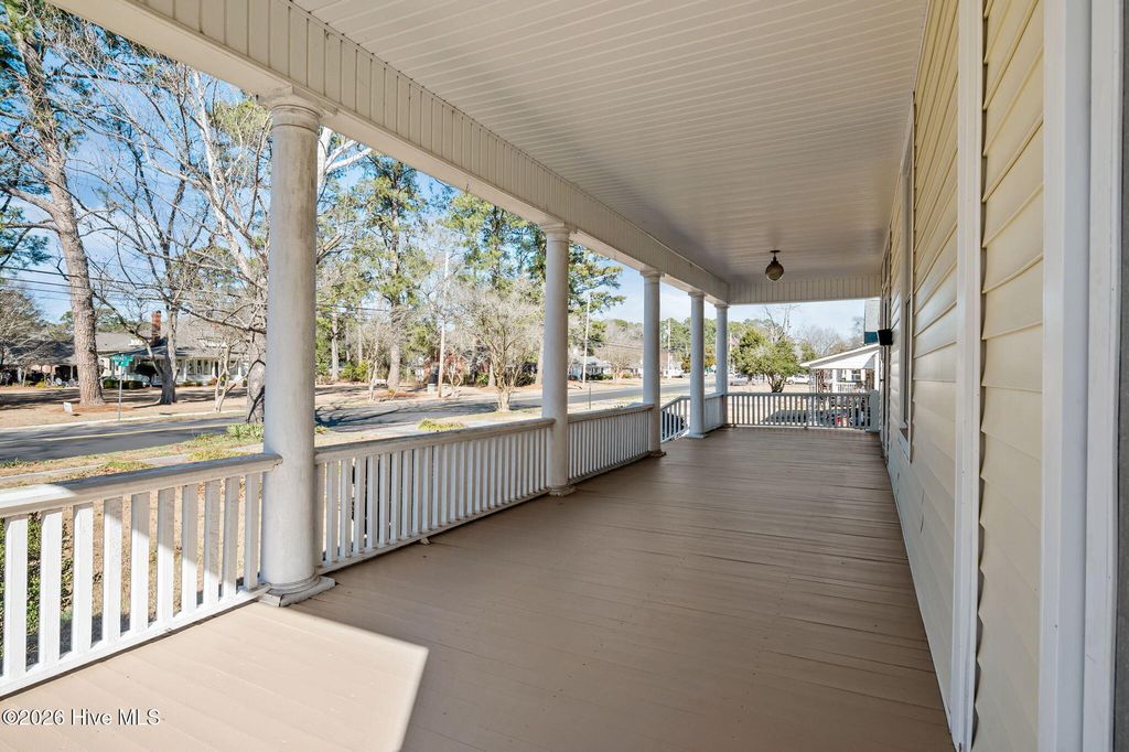 Photo of 1305 N Market Street, Washington, NC 27889 (MLS # 100551461)