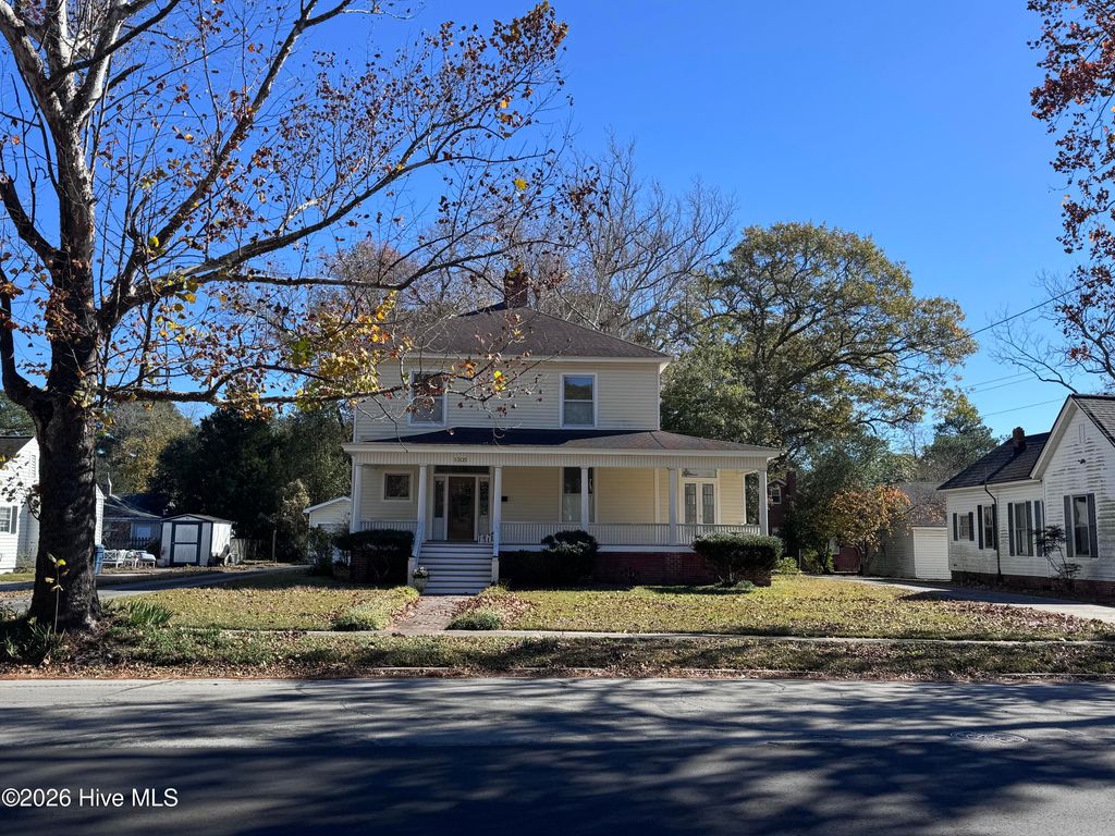 Photo of 1305 N Market Street, Washington, NC 27889 (MLS # 100551461)