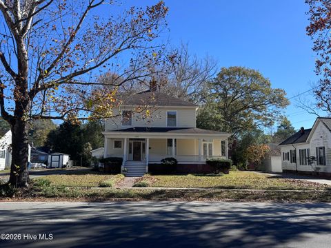 Photo of 1305 N Market Street, Washington, NC 27889 (MLS # 100551461)