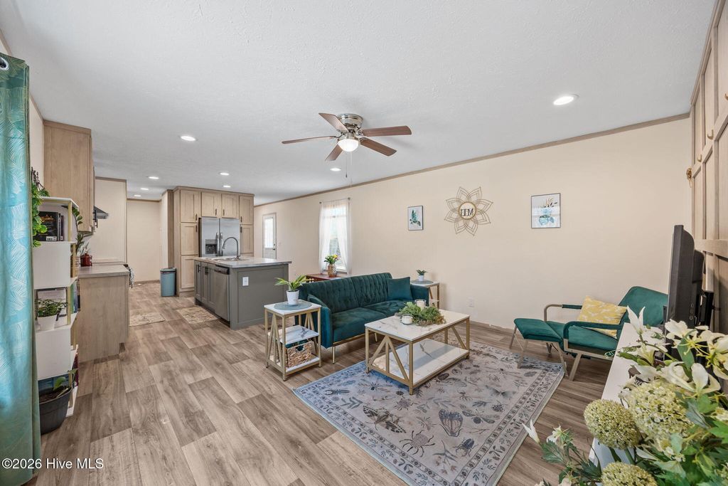 Photo of 728 James Street, Hubert, NC 28539 (MLS # 100558826)