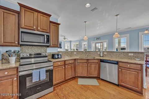 Tiny photo for 2 Clam Shell Lane #Unit 9, Carolina Beach, NC 28428 (MLS # 100547036)