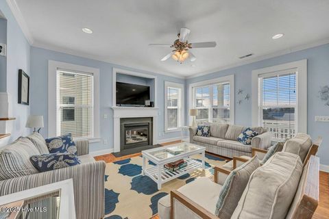 Tiny photo for 2 Clam Shell Lane #Unit 9, Carolina Beach, NC 28428 (MLS # 100547036)