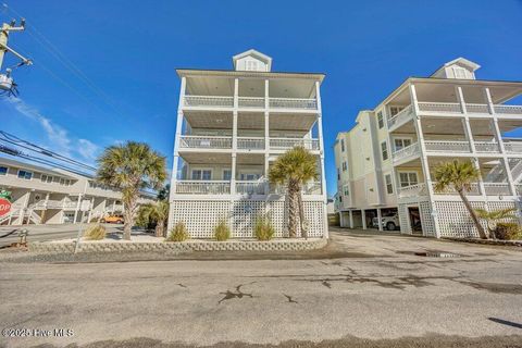 Tiny photo for 2 Clam Shell Lane #Unit 9, Carolina Beach, NC 28428 (MLS # 100547036)