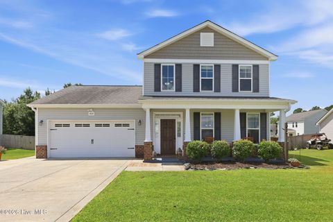 Homes For Sale - 404 Zircon Court<br/> Jacksonville, NC 28546