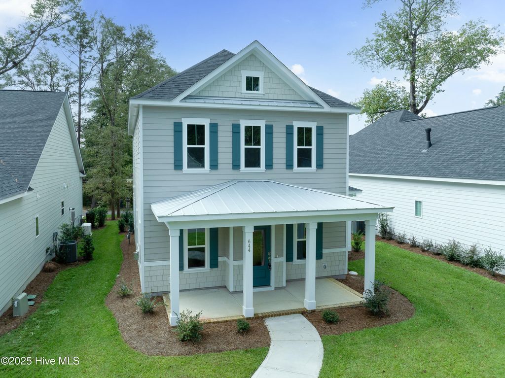 Photo of 644 Chair Road, Castle Hayne, NC 28429 (MLS # 100506457)