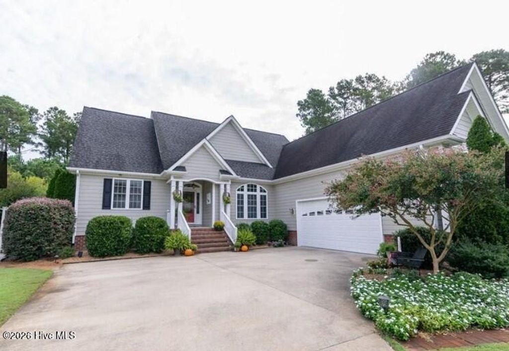 Photo of 135 Meherrin River Drive, Hertford, NC 27944 (MLS # 100556984)