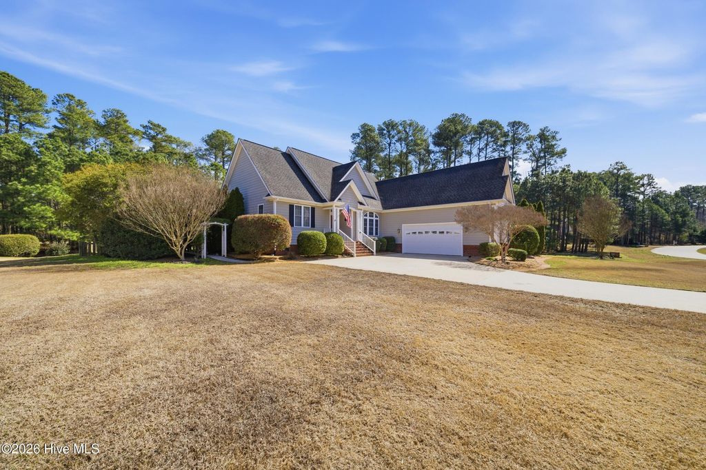 Photo of 135 Meherrin River Drive, Hertford, NC 27944 (MLS # 100556984)