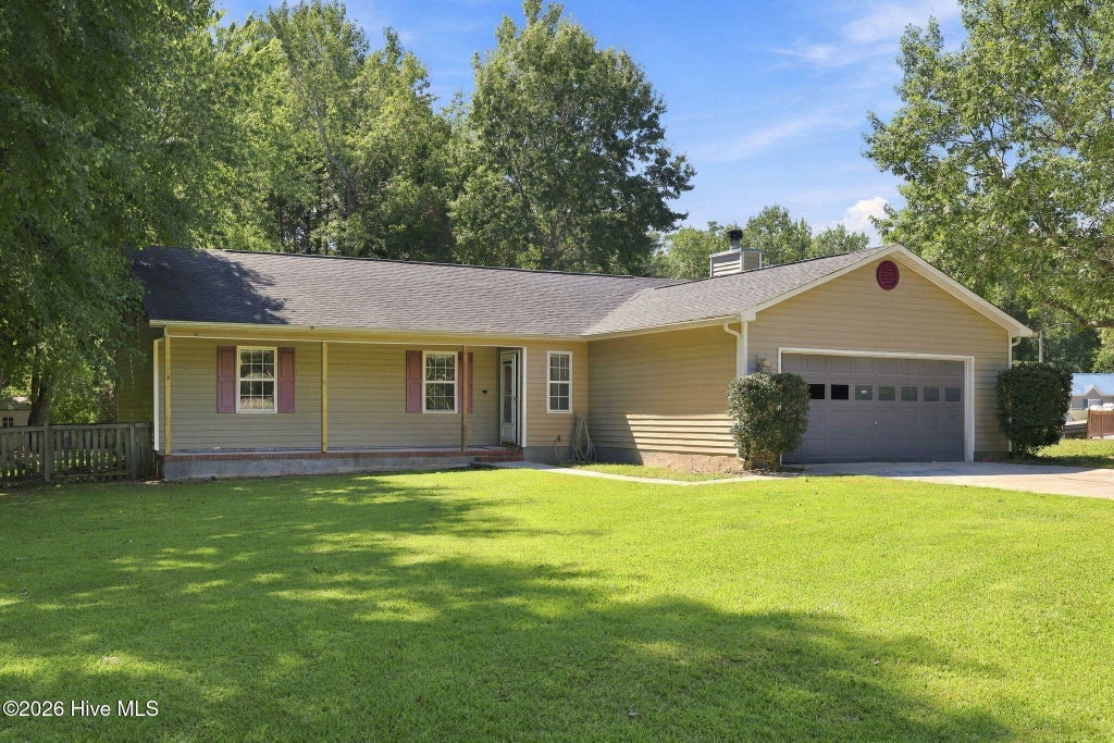 Photo of 262 S Creek Drive, Jacksonville, NC 28540 (MLS # 100606991)