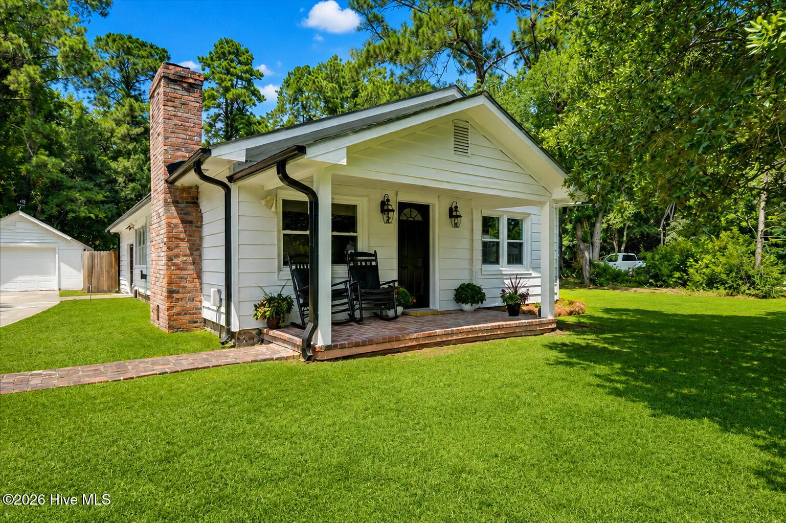 614 W Thurman Road