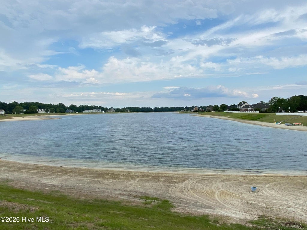 Photo of 121 Schooner Landing Drive, Edenton, NC 27932 (MLS # 100601827)