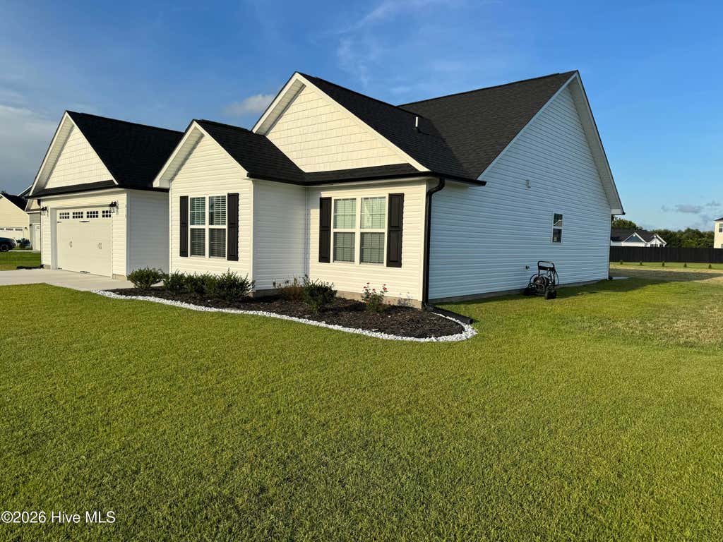 Photo of 810 Calebs Creek Court, Maysville, NC 28555 (MLS # 100590593)