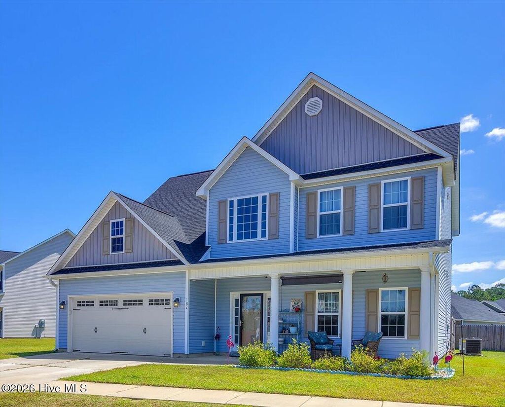Photo of 184 Moonstone Court, Jacksonville, NC 28546 (MLS # 100572295)
