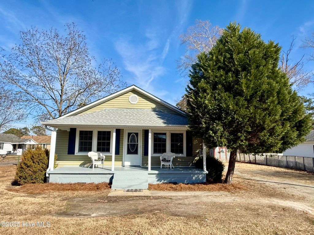 Photo of 48 First Street, Chocowinity, NC 27817 (MLS # 100546864)
