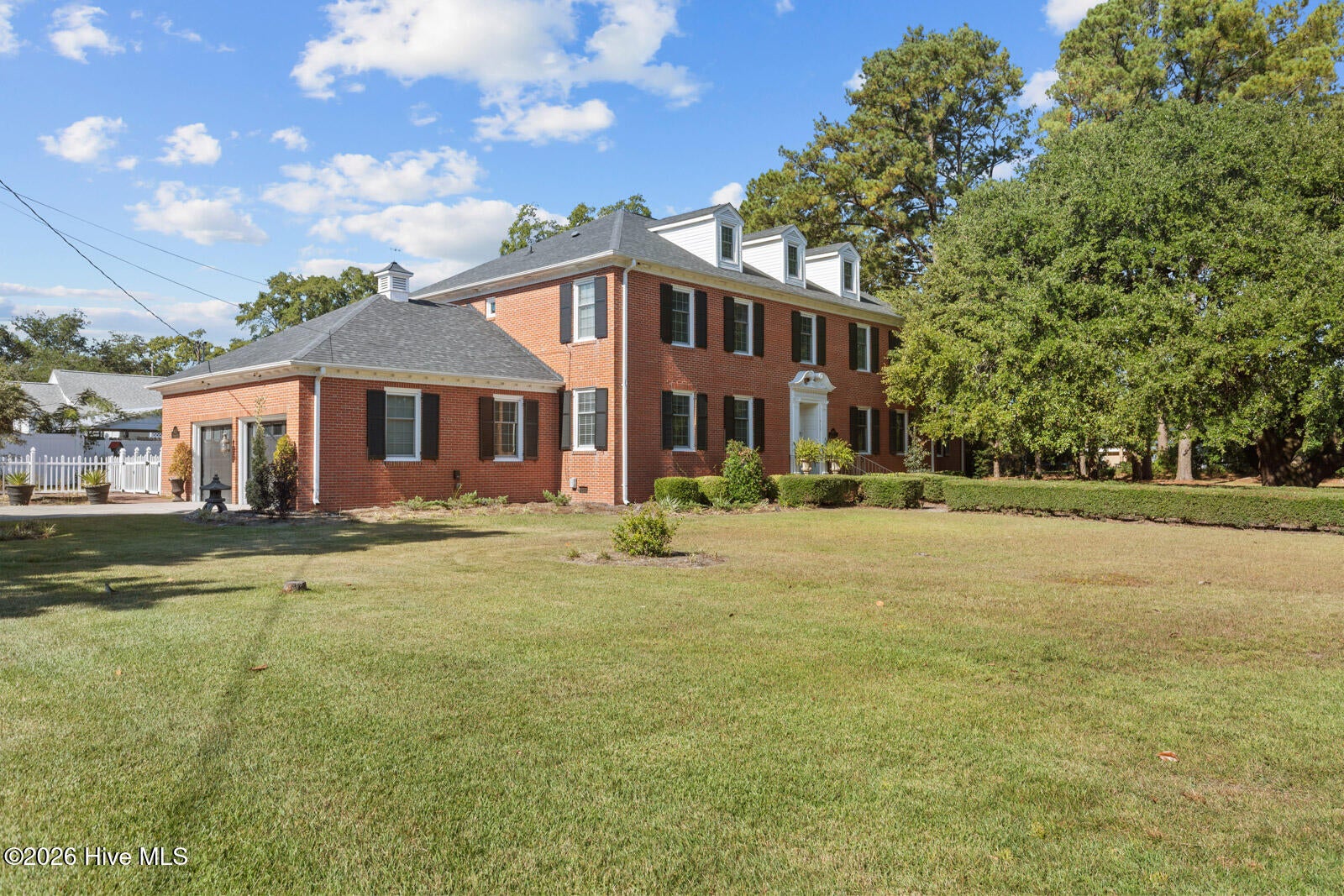 415 Woodland Drive