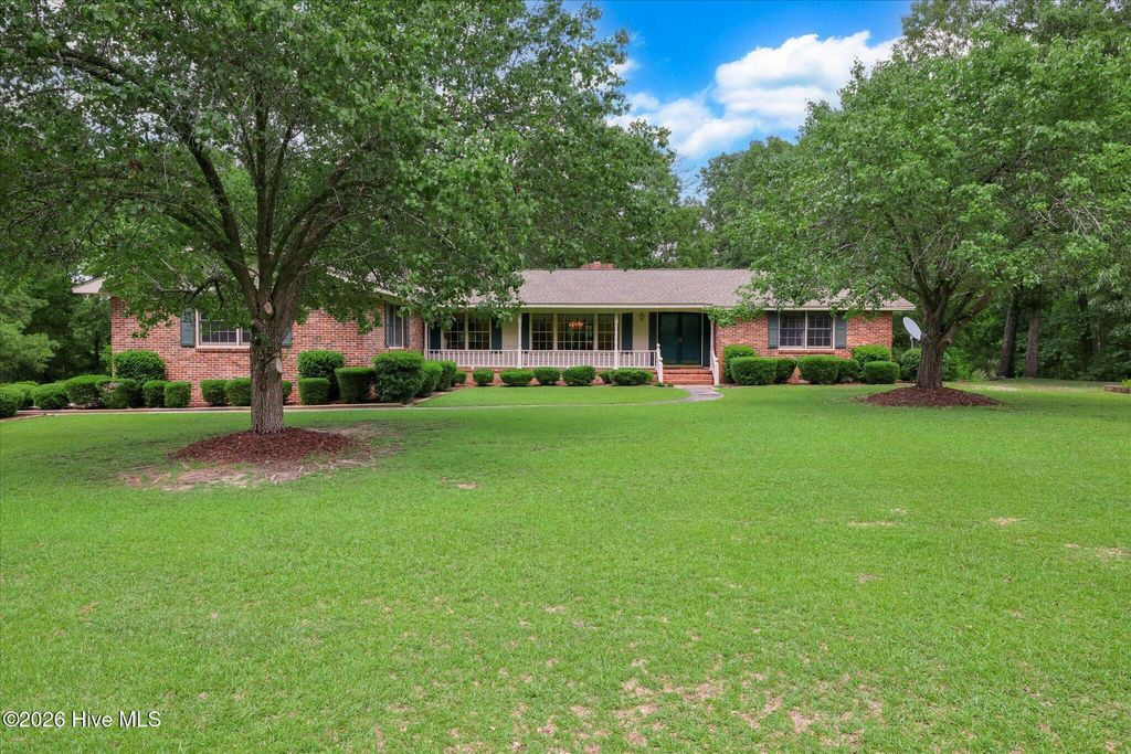 Photo of 127 Green Drive, Williston, SC 29853 (MLS # 100577122)