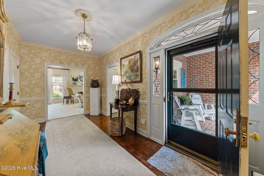 Photo of 35 Courtney Place, Southern Pines, NC 28387 (MLS # 100567240)