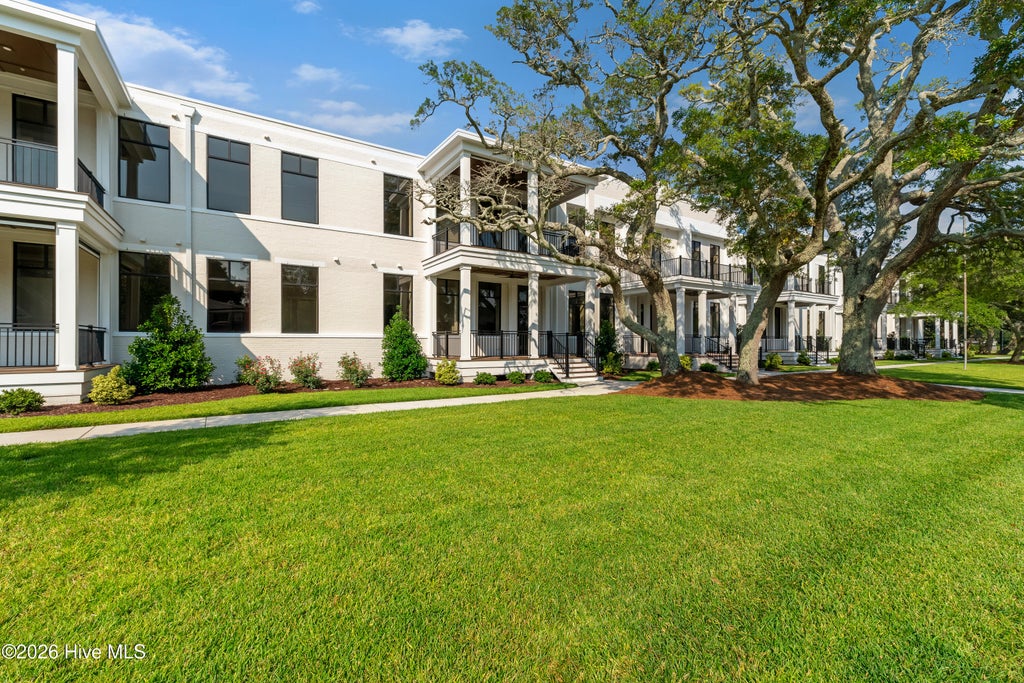 Photo of 805 Mulberry Street #Unit 112, Beaufort, NC 28516 (MLS # 100607064)