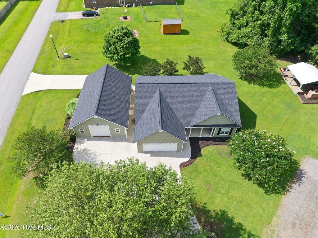 Photo of 102 Spring Leaf Lane, Jacksonville, NC 28540 (MLS # 100583105)