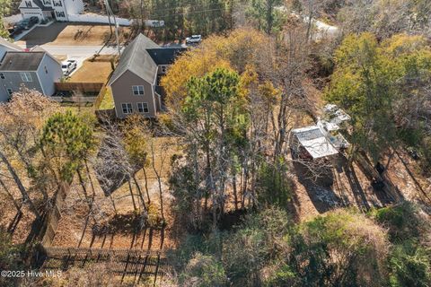 Tiny photo for 123 Beagle Drive, Hubert, NC 28539 (MLS # 100546658)