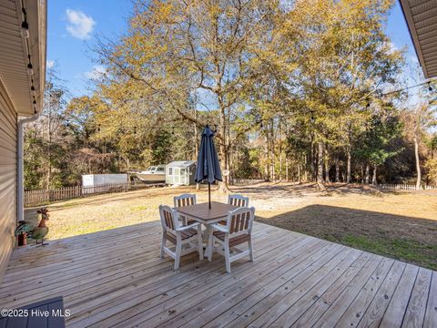 Tiny photo for 123 Beagle Drive, Hubert, NC 28539 (MLS # 100546658)