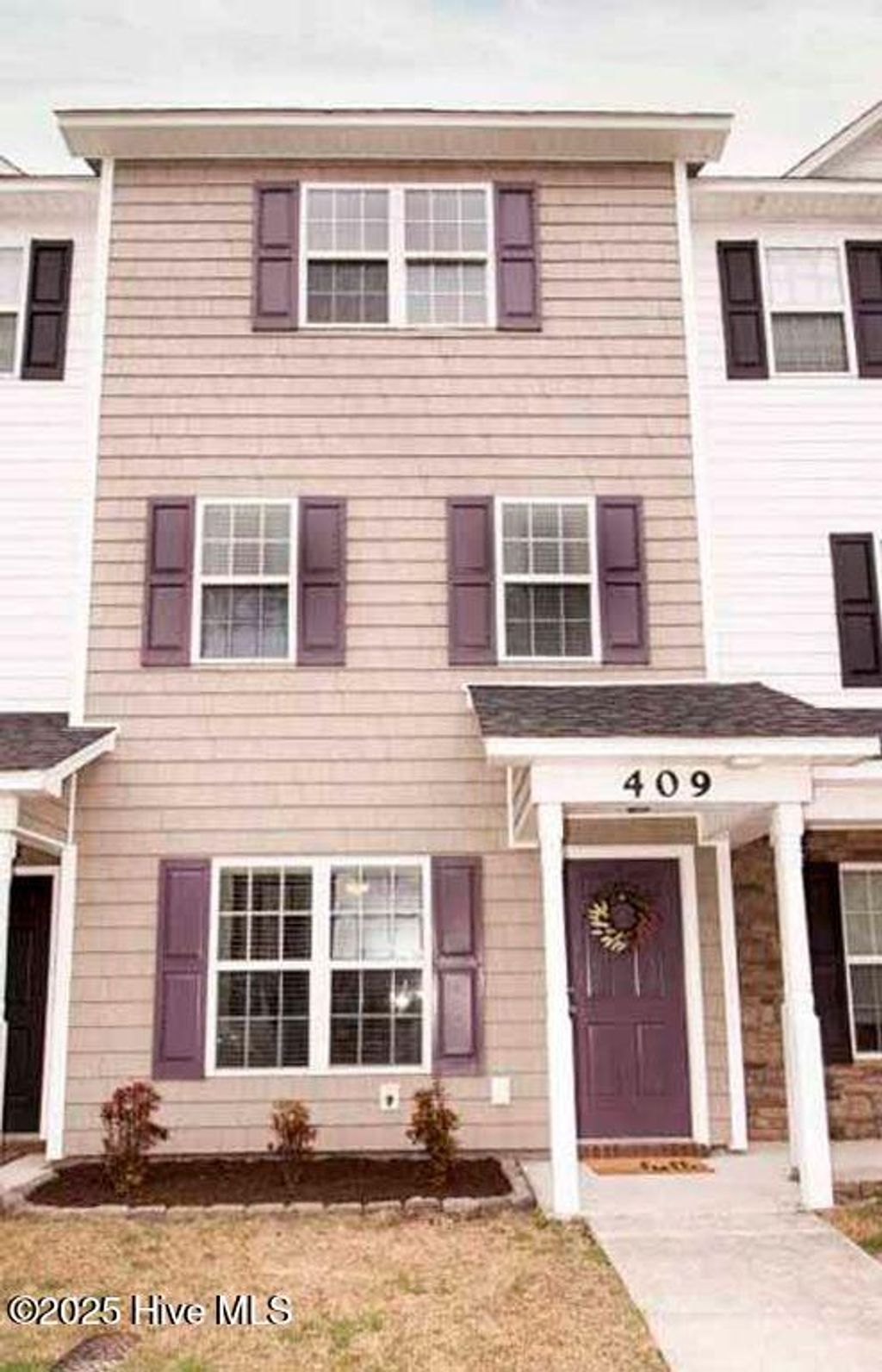 Photo of 409 Caldwell Loop, Jacksonville, NC 28546 (MLS # 100564002)