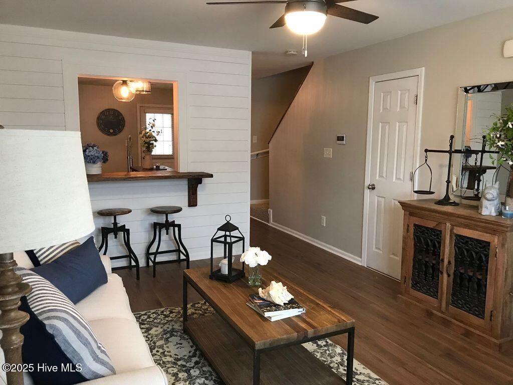 Photo of 409 Caldwell Loop, Jacksonville, NC 28546 (MLS # 100564002)