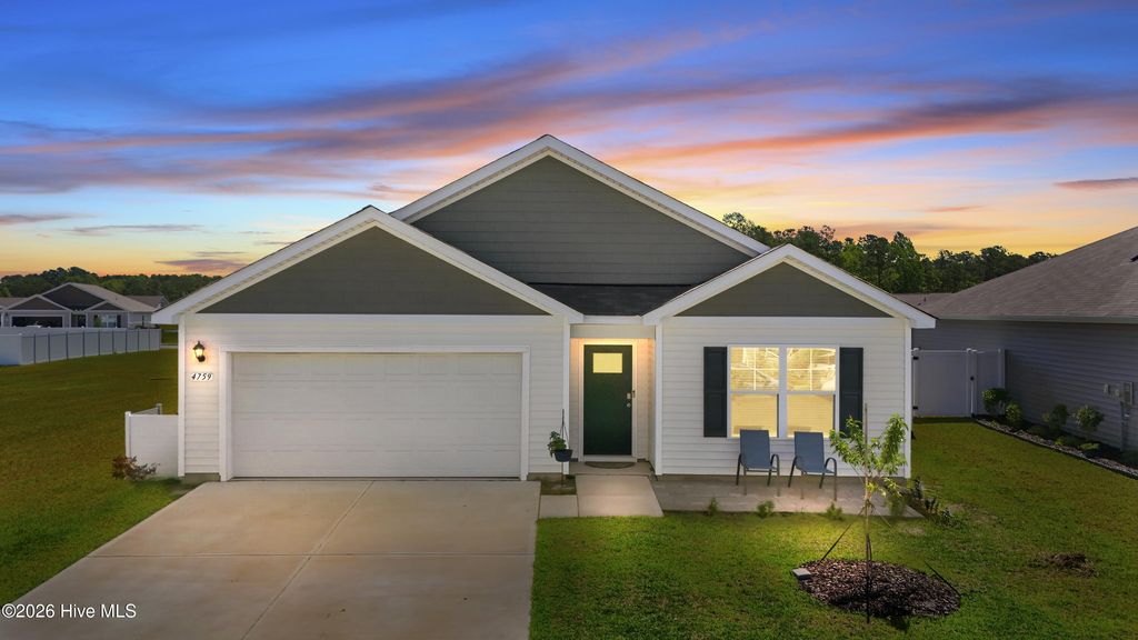 Photo of 4759 Cockatoo Drive NW, Shallotte, NC 28470 (MLS # 100576197)