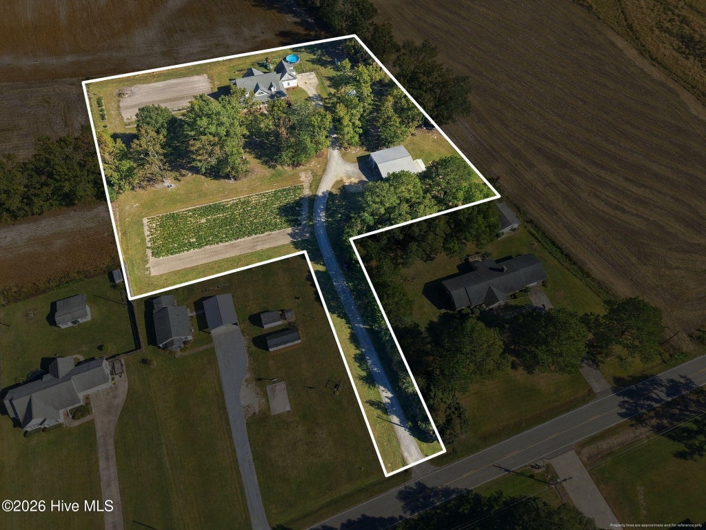 Photo of 4803 Rountree Road, Winterville, NC 28590 (MLS # 100612754)