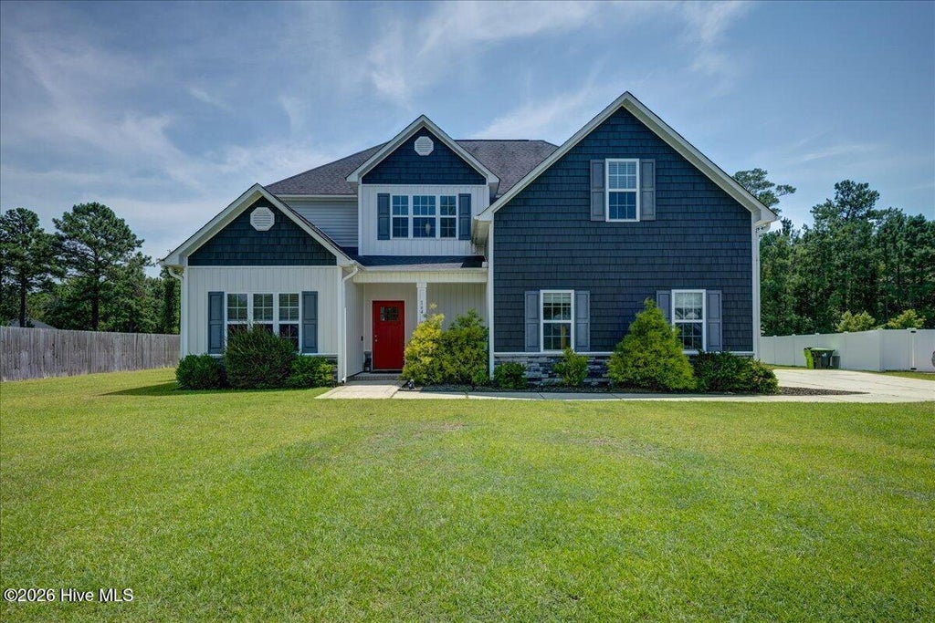 Photo of 164 Finch Lane, New Bern, NC 28560 (MLS # 100596402)