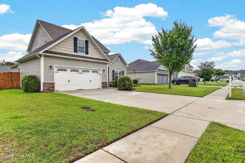 Photo of 710 Radiant Drive, Jacksonville, NC 28546 (MLS # 100598914)