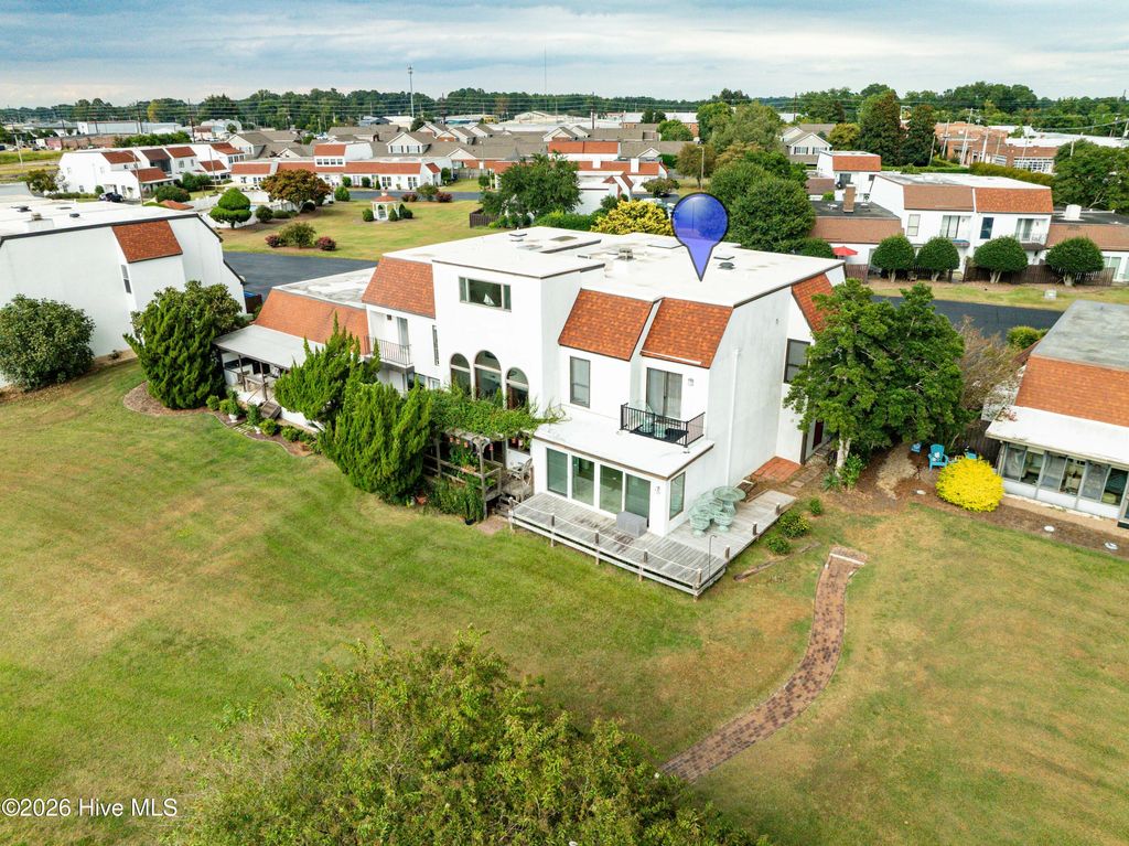 Photo of 110 S Washington Harbor, Washington, NC 27889 (MLS # 100566348)