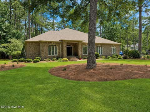 Homes For Sale - 101 Oak Hill Lane<br/> New Bern, NC 28562
