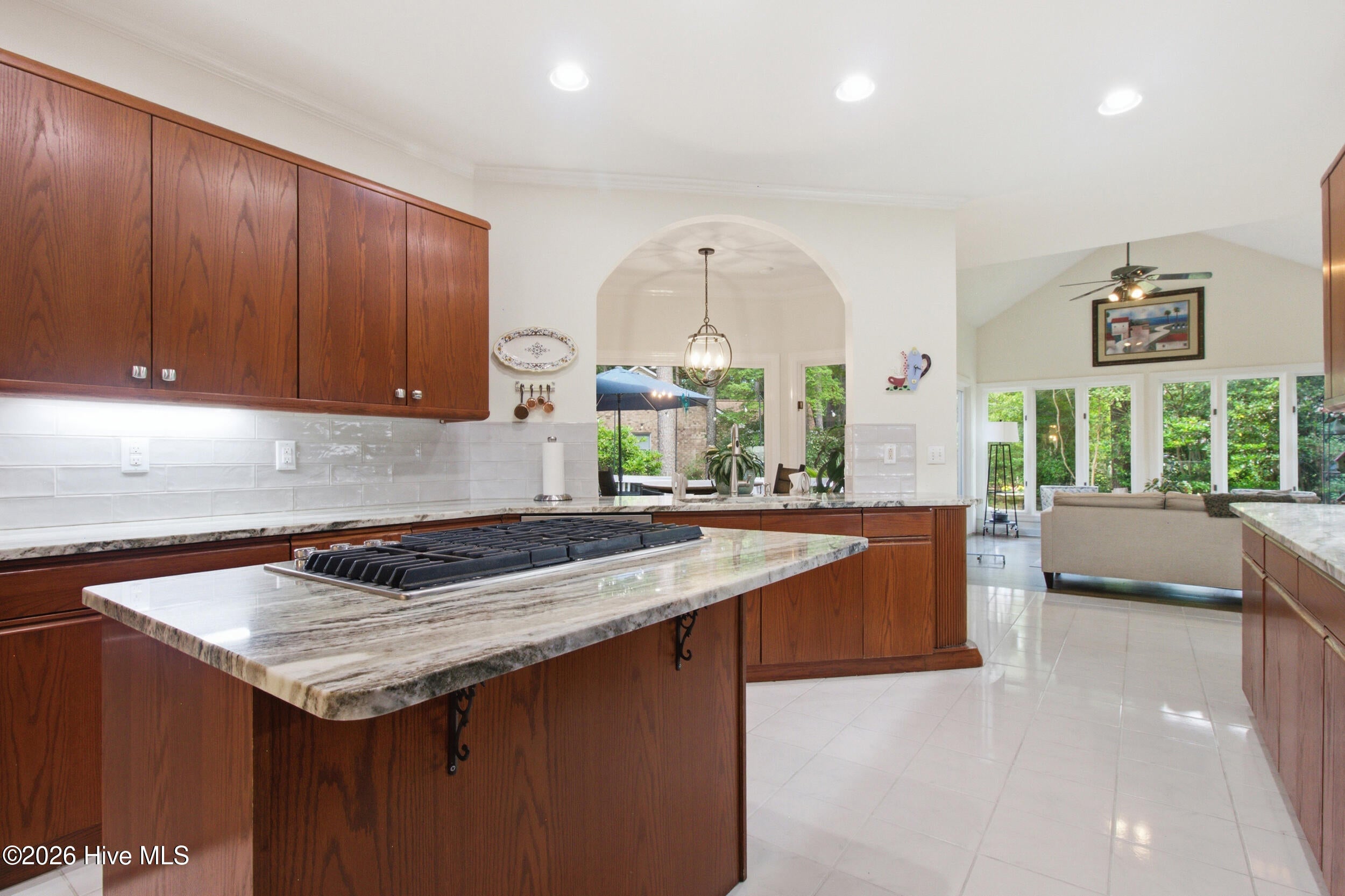 101 Oak Hill Lane