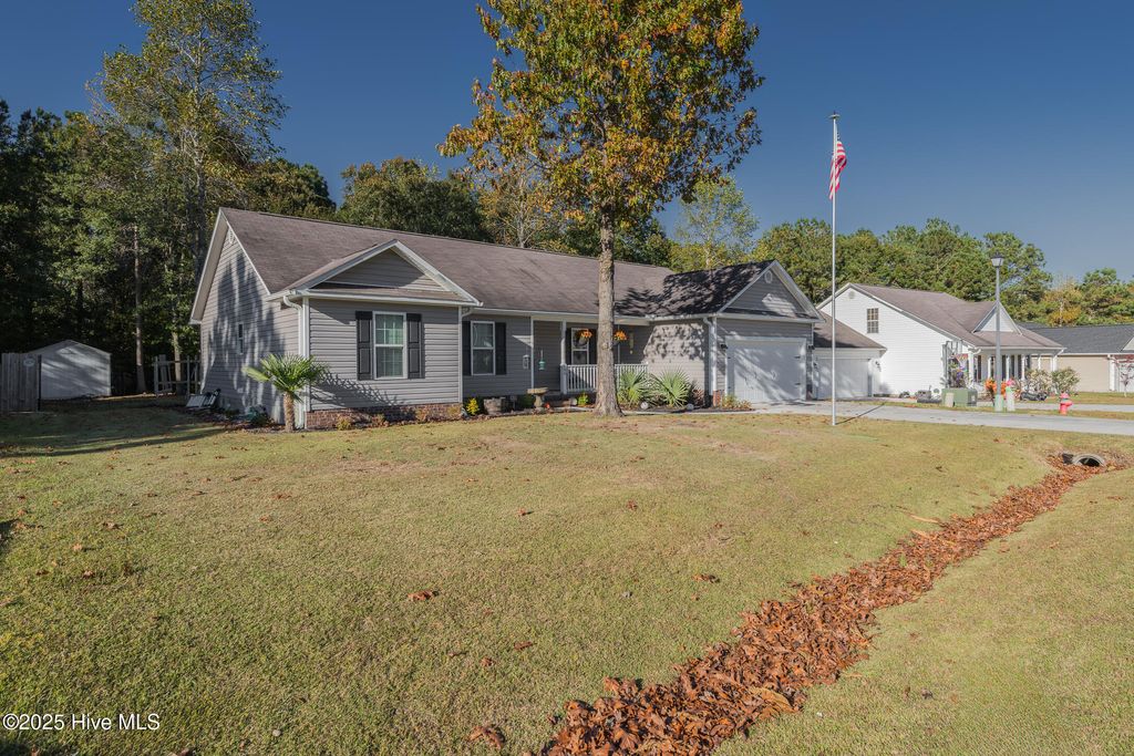 Photo of 295 Brookstone Way, Jacksonville, NC 28546 (MLS # 100538539)