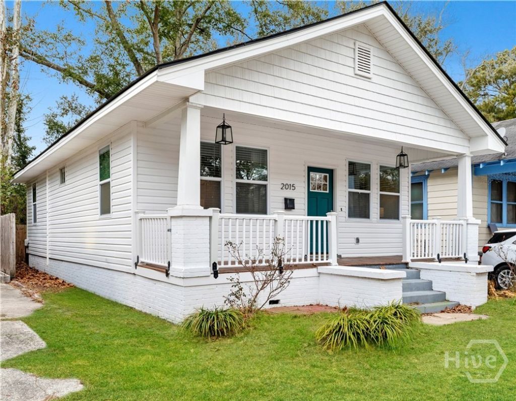 Photo of 2015 Reynolds Street, Savannah, GA 31401 (MLS # SA349525)