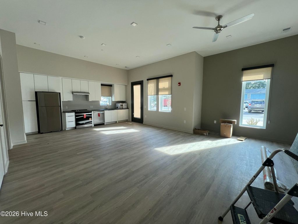 Photo of 1108 Castle Street #112, Wilmington, NC 28401 (MLS # 100547259)