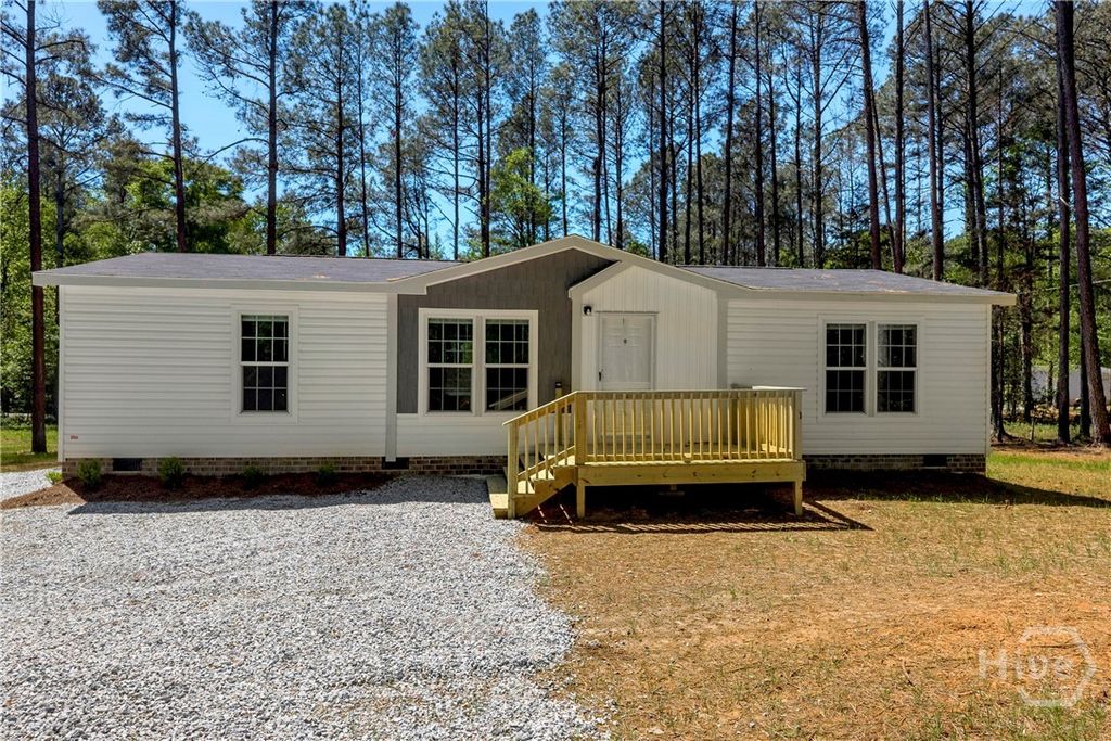 Photo of 108 Shiloh Church Road, Dewy Rose, GA 30634 (MLS # CL353808)